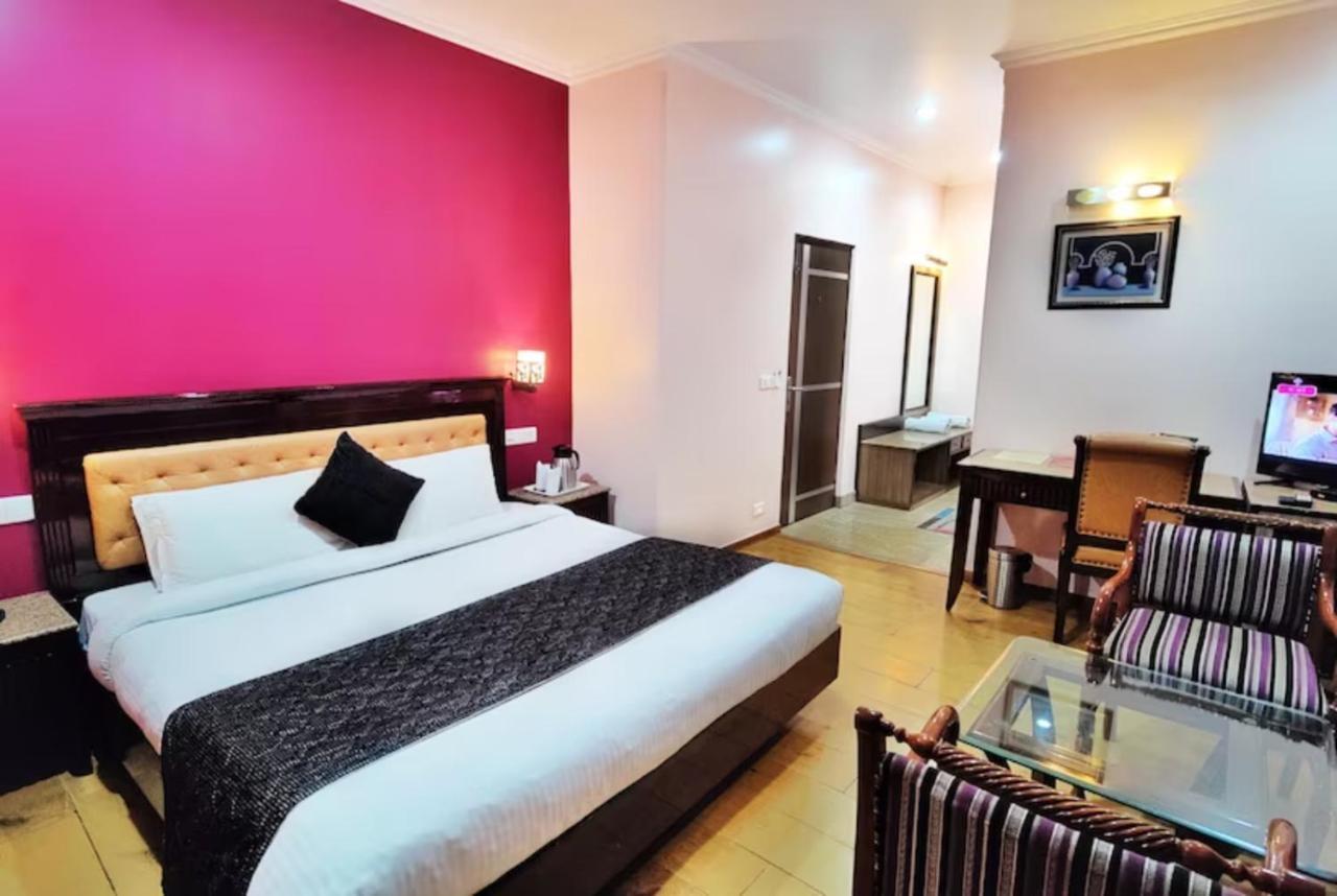 Hotel Marc Šimla Exteriér fotografie